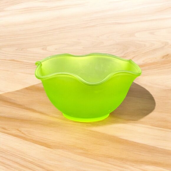 Vintage Apple Green Frosted Glass Bowl Scalloped Edge Decorative Serving Dish 5" - Picture 2 of 10